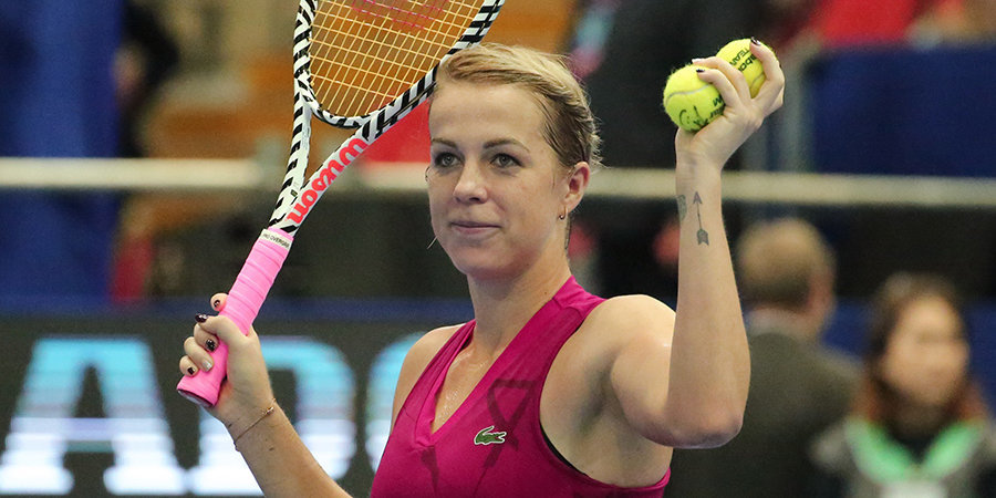 Павлюченкова снялась с турнира в Дохе из-за травмы