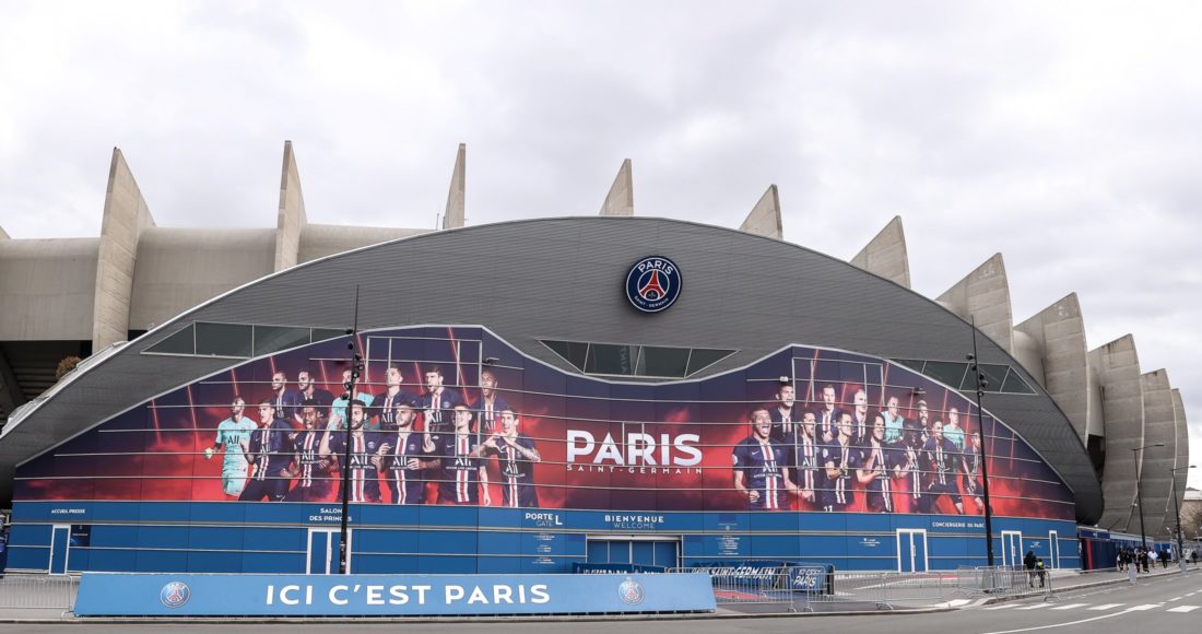Чемпионаты Франции и Германии по футболу приостановлены из-за коронавируса