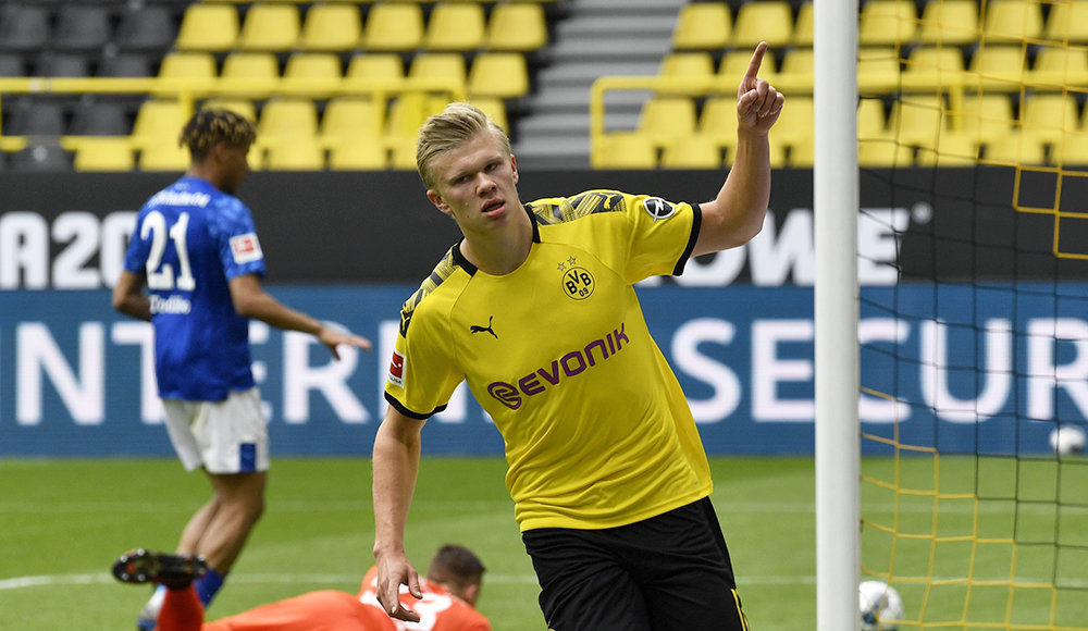 Холанд забил первый гол в Бундеслиге после возобновления сезона