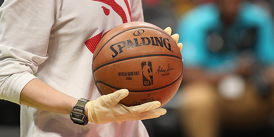 НБА начала переговоры о возобновлении сезона на единой площадке в июле