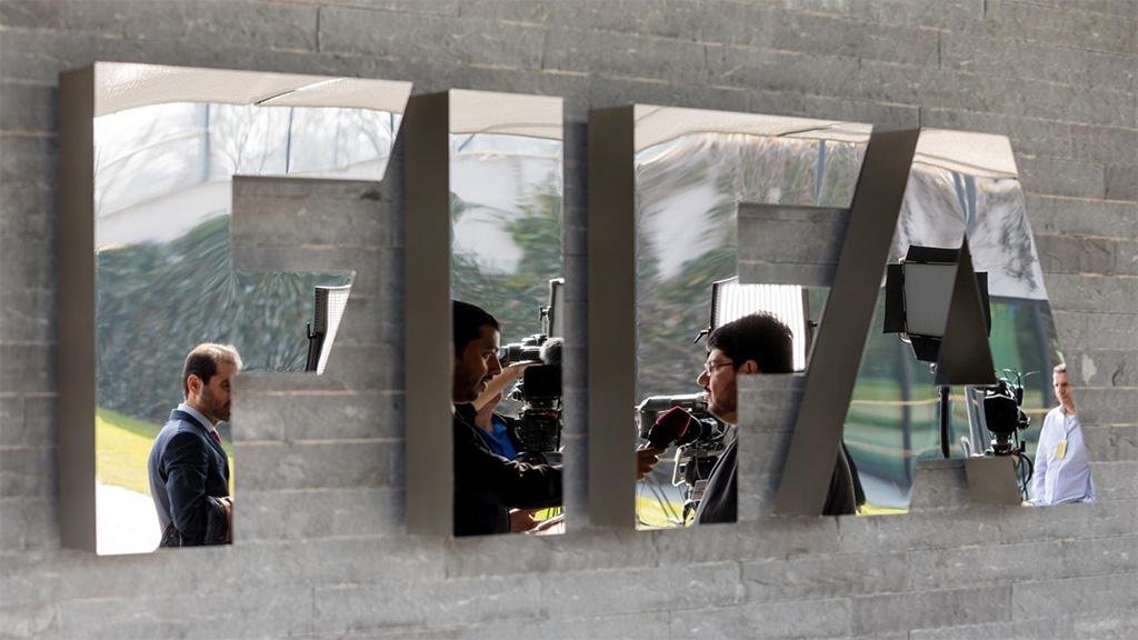 ФИФА разрешила федерациям отказаться от VAR в случае возобновления сезона