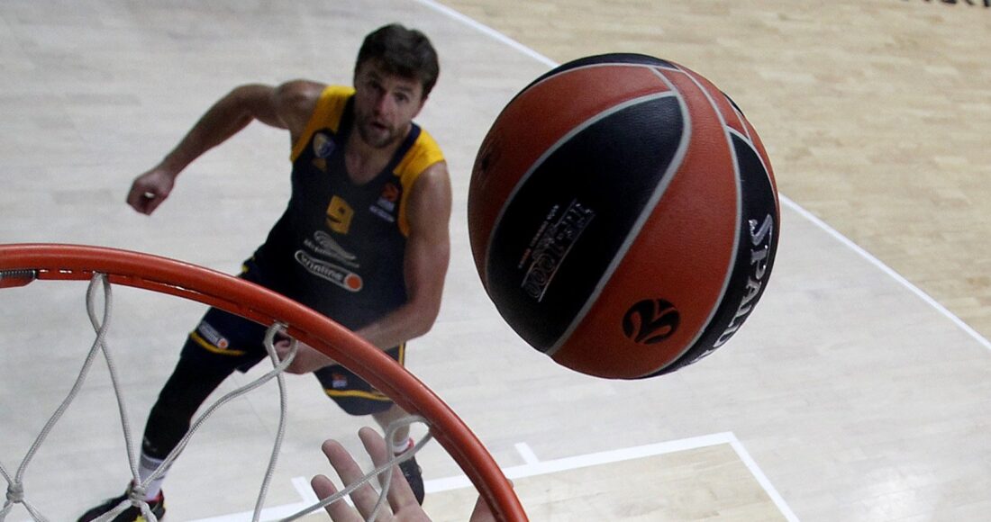Баскетболисты "Химок" примут "Црвену Звезду" в шестом туре Евролиги