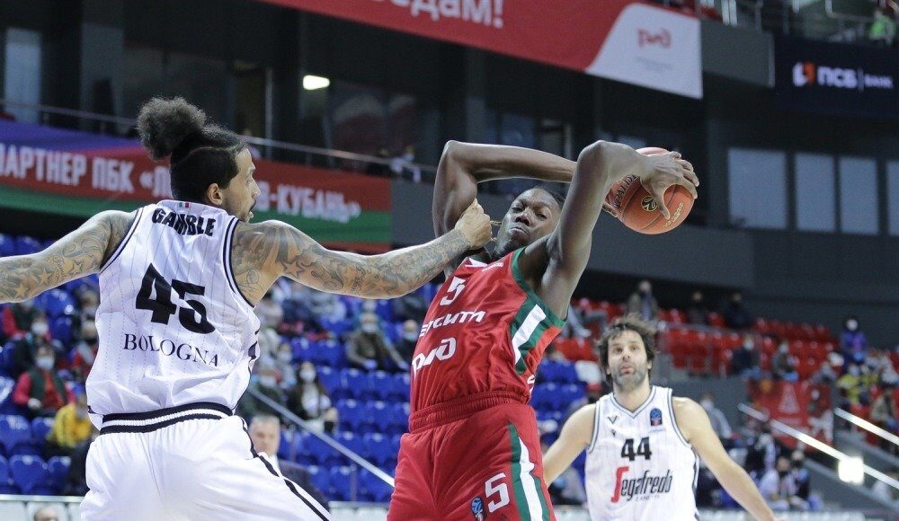 Баскетболисты УНИКСа одолели турецкий "Бахчешехир" в Кубке Европы