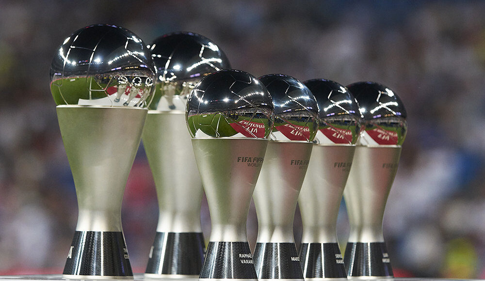 ФИФА объявила претендентов на приз лучшему игроку года