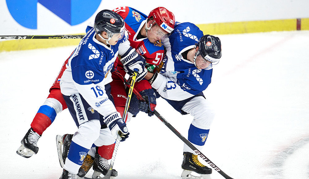 Сборная России по хоккею обыграла Финляндию на этапе Евротура в Швеции