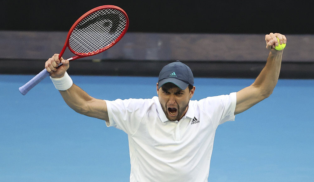 Карацев победил девятую ракетку мира и вышел в 4-й круг Australian Open
