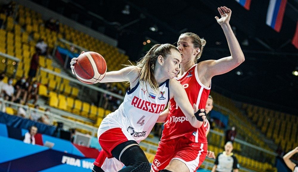 Российские баскетболистки обыграли чешек на старте чемпионата Европы