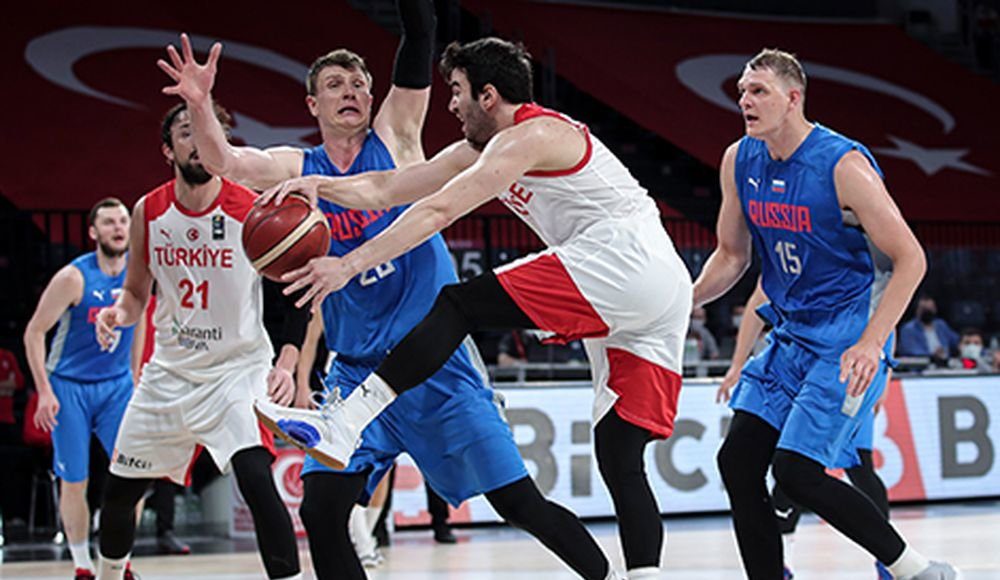 Мужская сборная РФ по баскетболу победила в контрольном матче Турцию