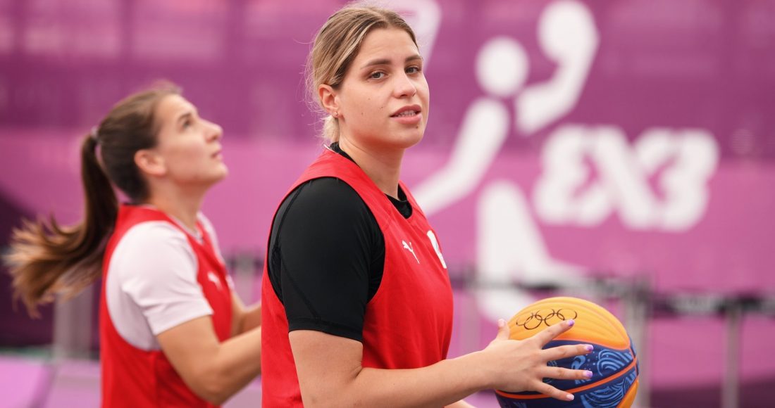 Россиянки обыграли Японию в первом в истории баскетбольном матче 3×3 на Олимпиаде