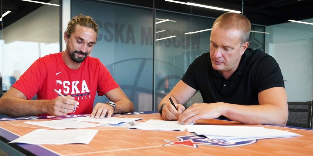 Семен Антонов — о приходе Шведа в ЦСКА: «Все рады, что такой сильный игрок теперь будет на нашей стороне»
