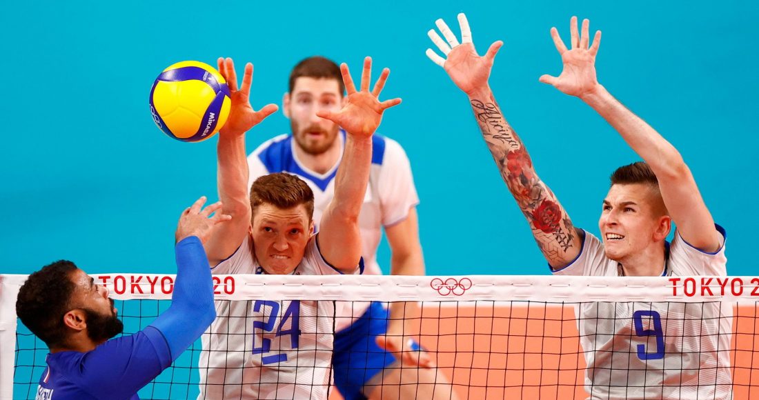 Российские волейболисты сыграют с Францией в финале Олимпийских игр