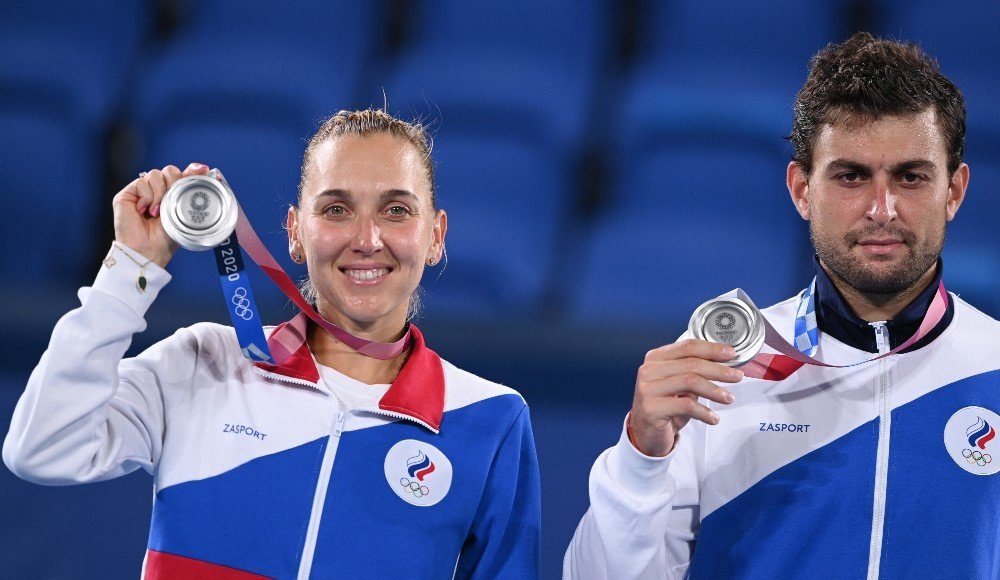 Мэр Сочи поздравил Елену Веснину с серебром на Олимпиаде в Токио