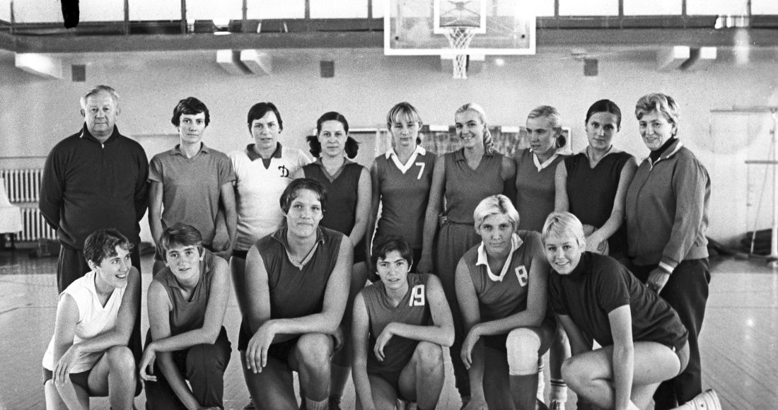 Советские баскетболисты Алексеевы стали героями фильма "Необыкновенные люди"