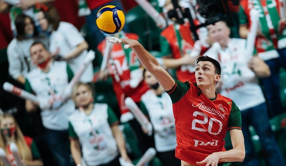 В чемпионате России по волейболу лидируют казанцы и новосибирцы