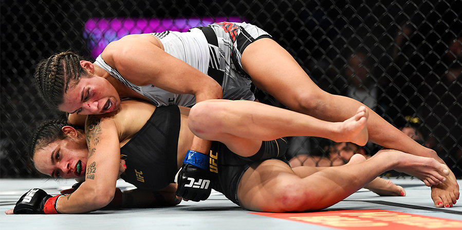 Сенсация года в UFC! Сильнейшая девушка в ММА пропустила тьму ударов и дала себя задушить
