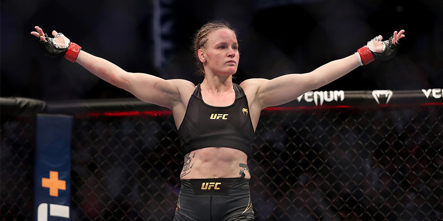Девушка-боец из СССР официально стала лучшей в UFC. Пуле даже не пришлось драться!