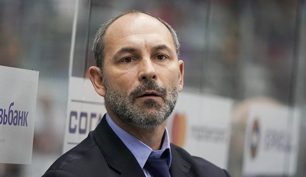 Тренер молодежной сборной РФ по хоккею назвал причины поражения от канадцев