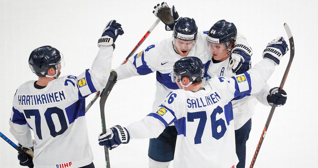 Сборная Финляндии одержала вторую победу на домашнем ЧМ-2022 по хоккею, обыграв латвийцев