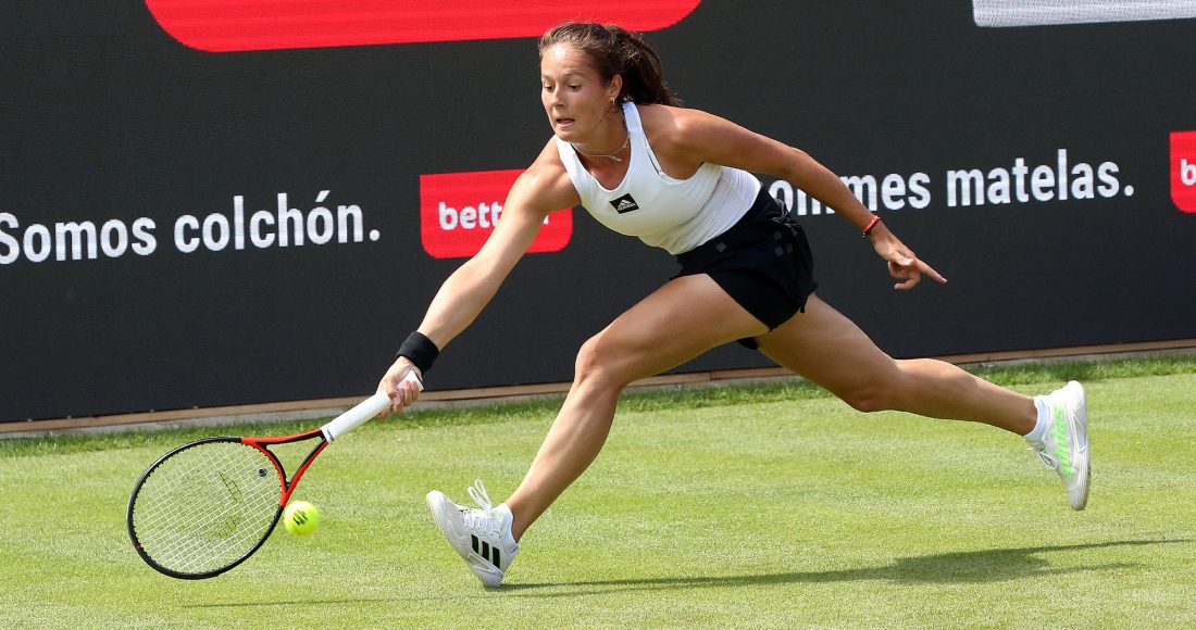 Касаткина вышла в четвертьфинал теннисного турнира в Германии