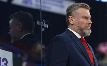 «Металлург» объявил о расторжении контракта с тренером Рябыкиным
