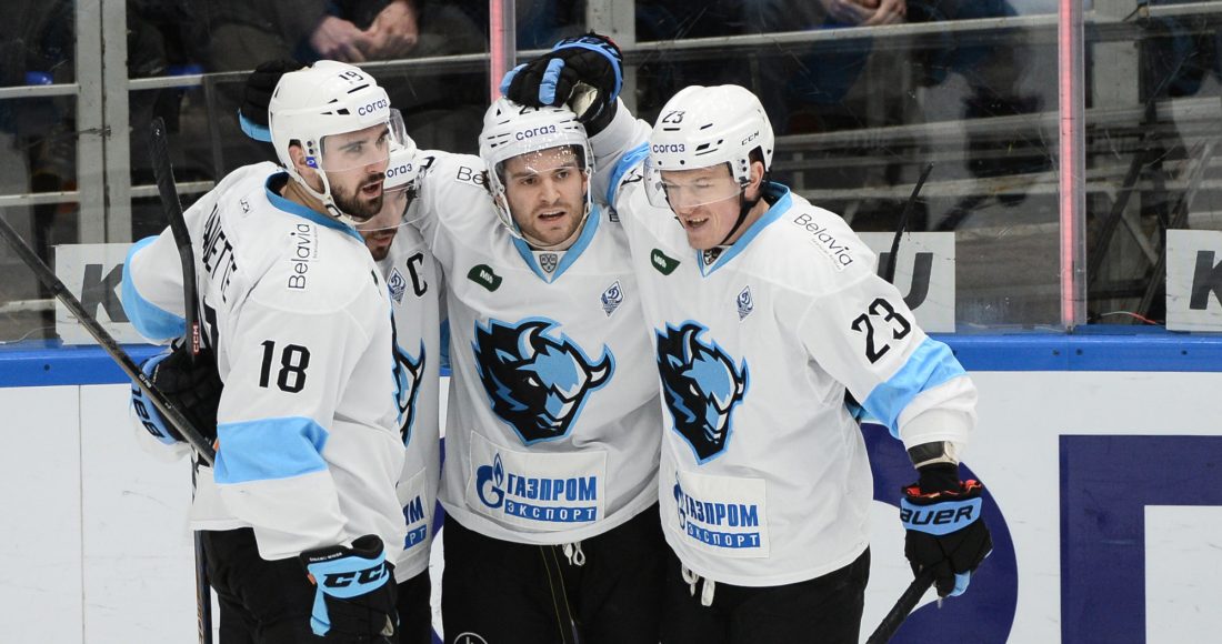 Минское «Динамо» победило «Витязь» и стало последним участником плей-офф КХЛ