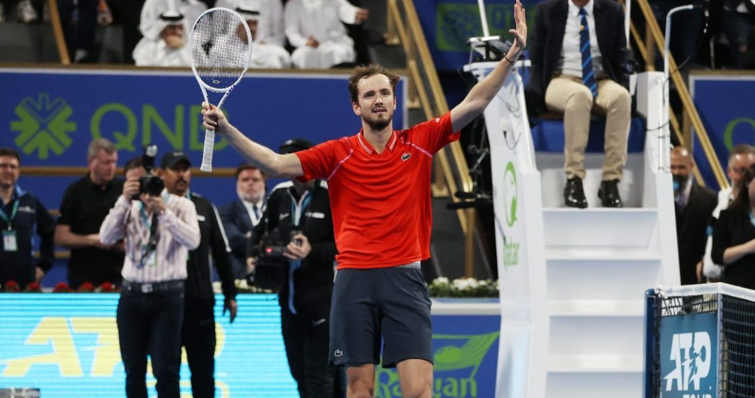 Даниил Медведев выиграл второй титул подряд, победив на турнире в Дохе