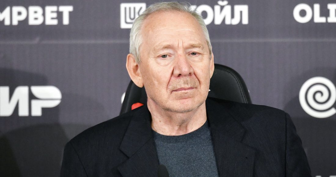 Мостовой включил Романцева, Газзаева и Сёмина в список лучших российских тренеров