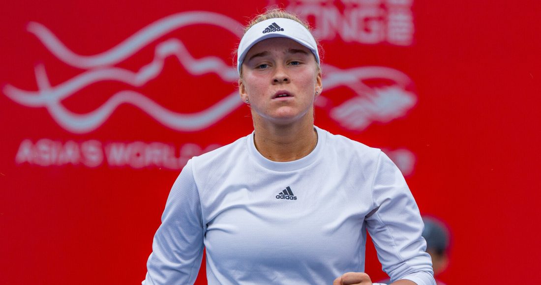 Россиянка Лансере вышла во второй круг теннисного турнира в Гонконге