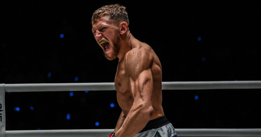 Артем Белах нокаутировал Энха‑Оргила Баатархуу на турнире ONE Fight Night 18