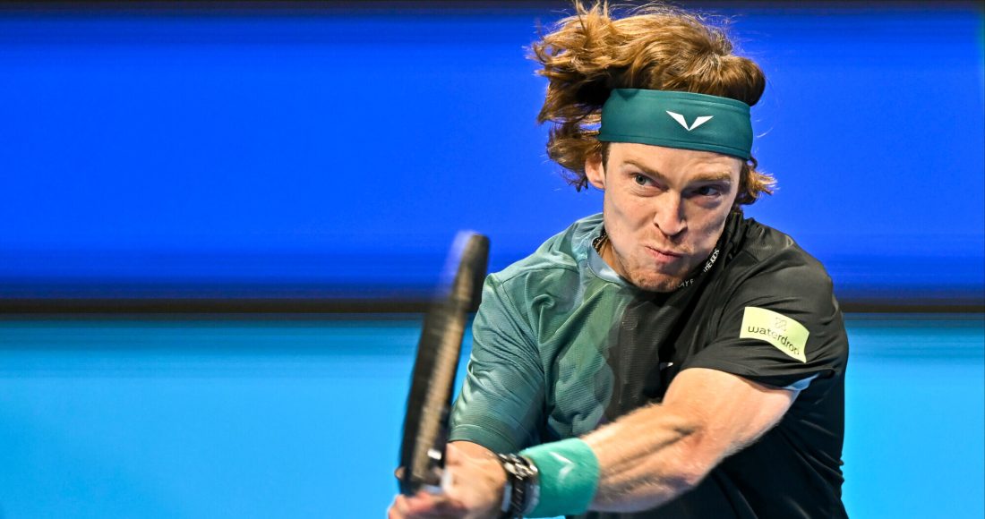 Рублев вышел в четвертьфинал турнира ATP 500 в Дубае, обыграв француза Казо