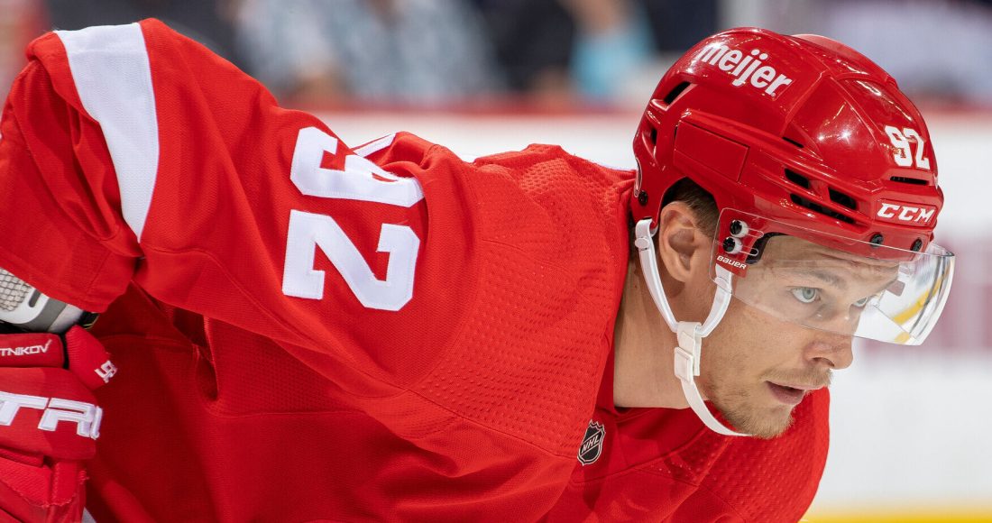 Гол Наместникова не спас «Виннипег» от поражения в матче с «Айлендерс» в НХЛ