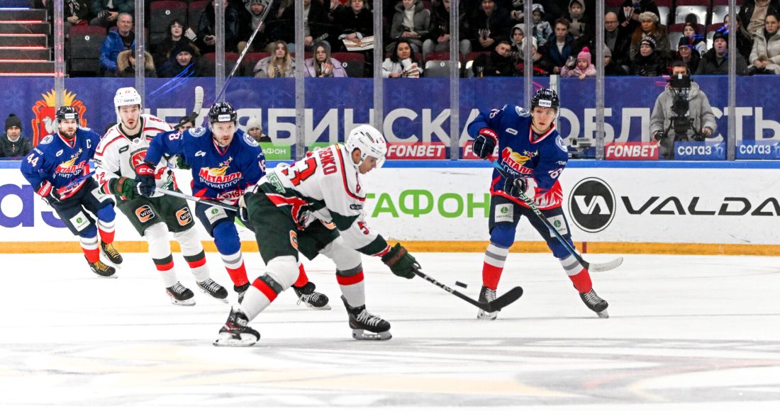 Хоккеист Марченко: «Когда играешь и тренируешься с иностранцами, повышаешь свой уровень»
