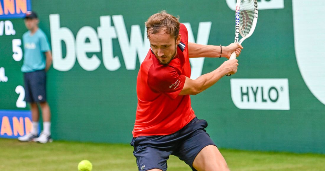 Медведев остался на пятом месте в рейтинге ATP перед стартом Уимблдона