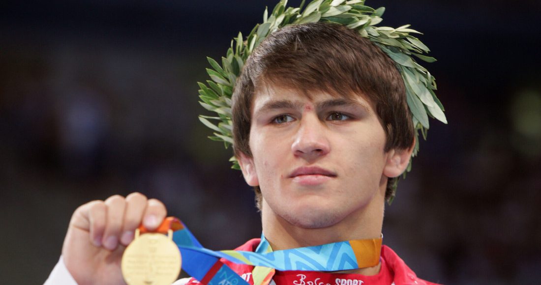 Двукратного олимпийского чемпиона россиянина Батирова включили в Зал славы Объединенного мира борьбы