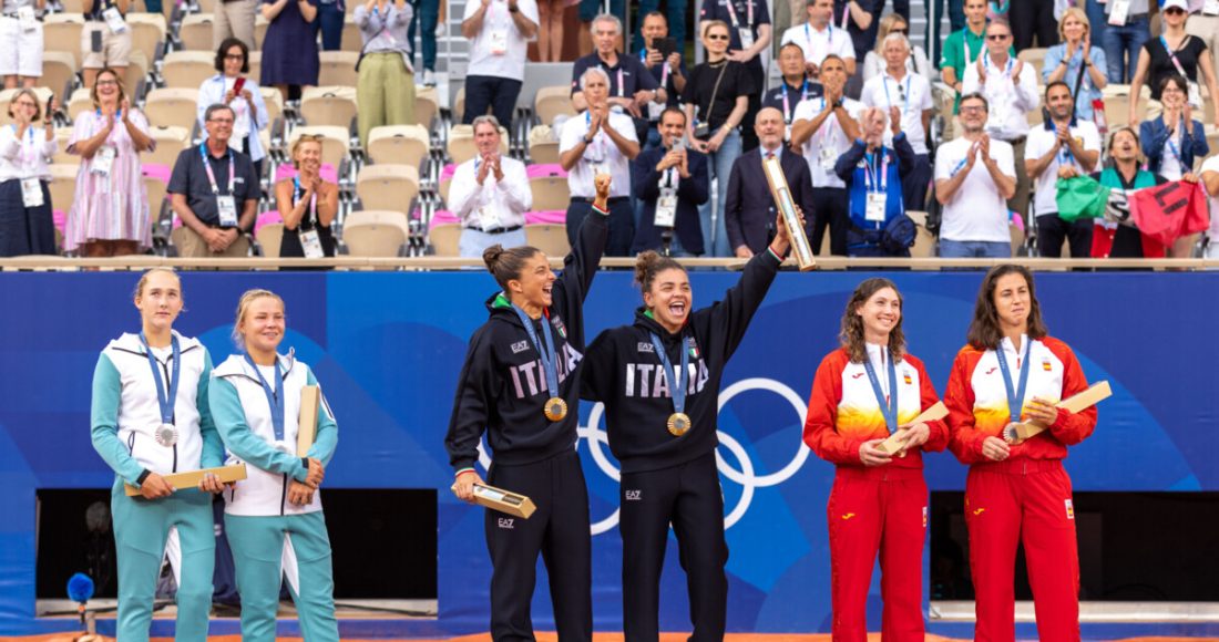 Звезды тенниса из России объединились ради титула. И разрывают всех на Australian Open!