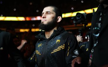 Турнир UFC 311 с участием Махачева и Царукяна под угрозой срыва из‑за пожаров в Калифорнии — СМИ